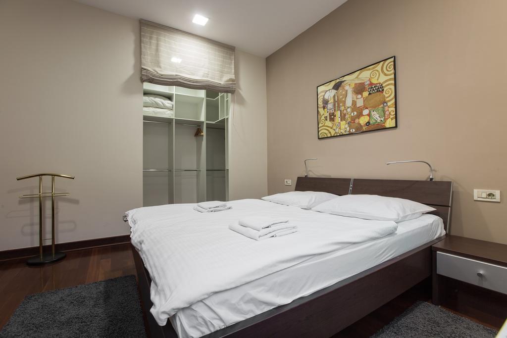 Apartment Point - Vinogradska *
